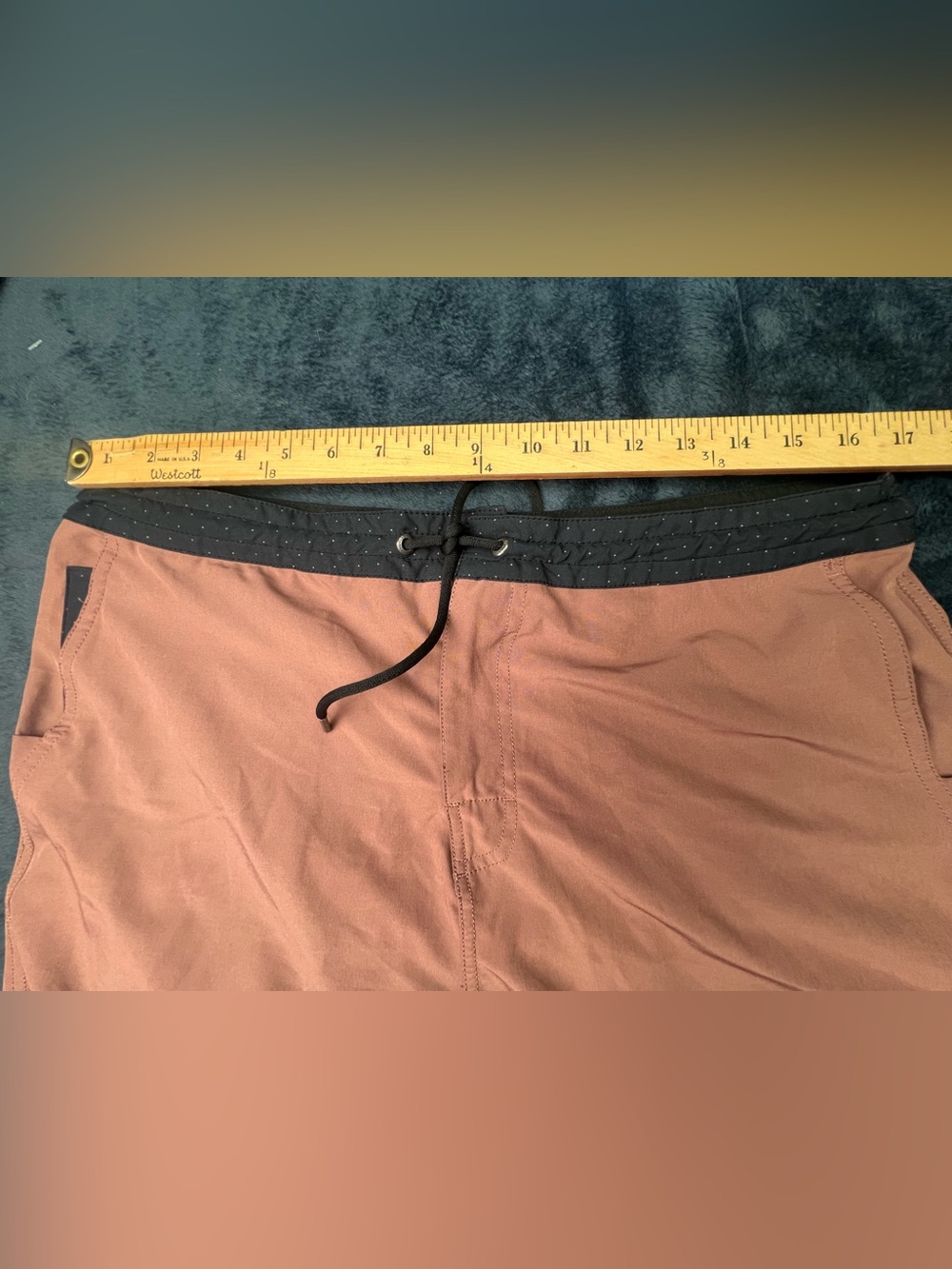 Vuori Men's Rust Boardshorts with Drawstring Waist - Picture 6 of 7